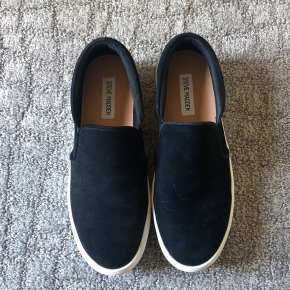 Steve Madden Shoes - Steve Madden slip on sneakers